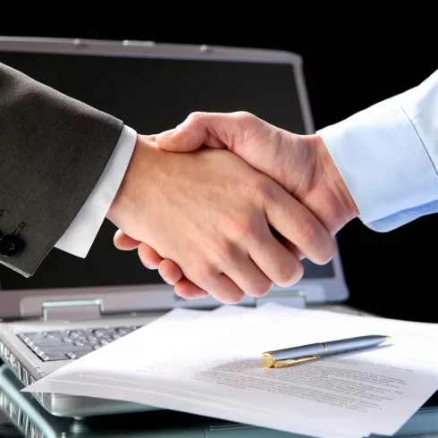 期魔方与牛资管签署战略合作协议|魔方商学院